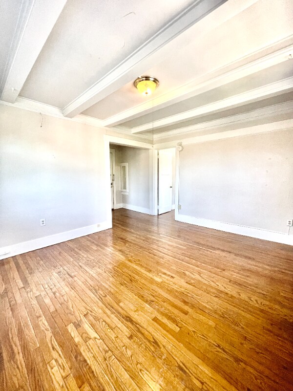 Building Photo - 901 N M St