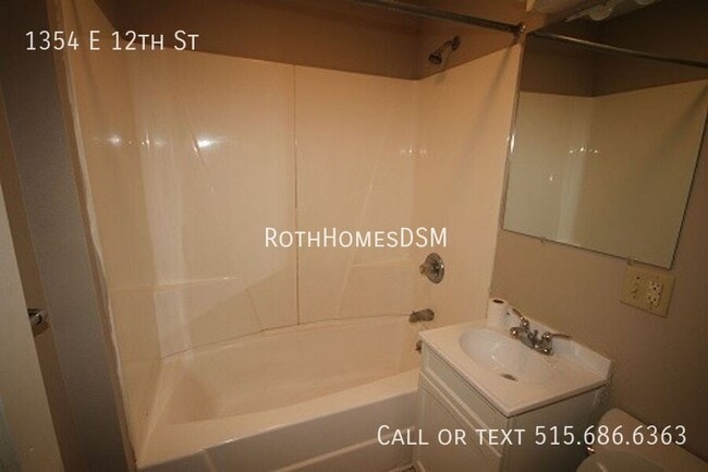 Building Photo - 1354 E 12th St