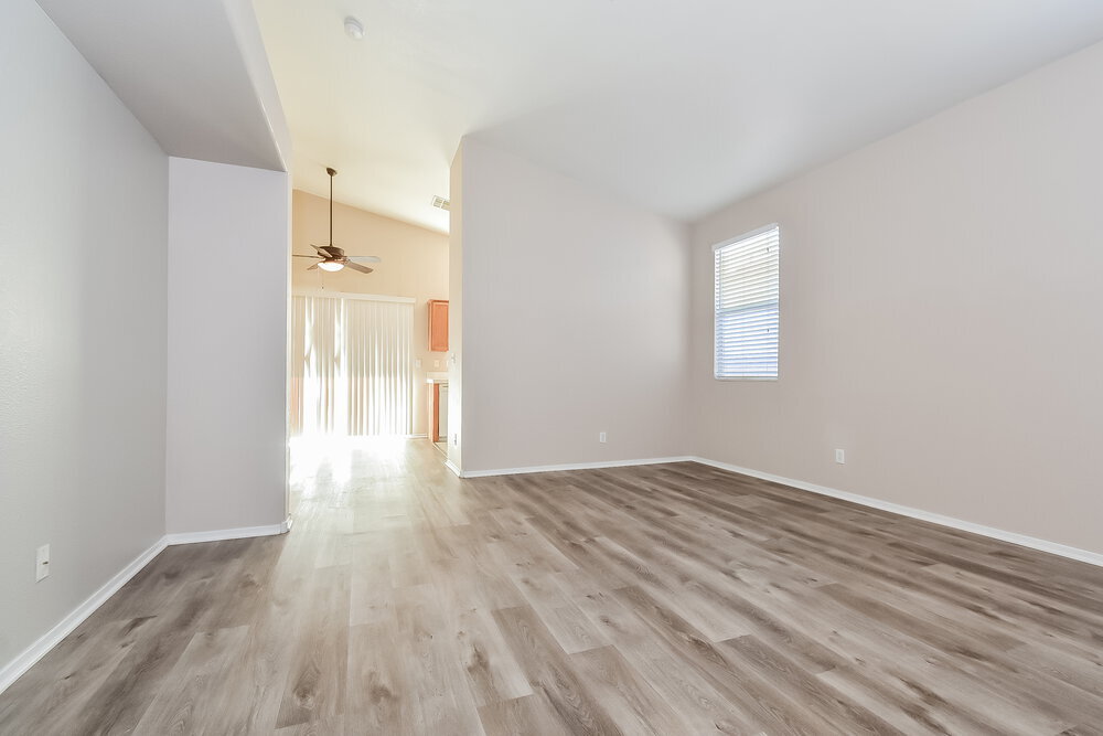 Building Photo - 9660 Flying Eagle Ln