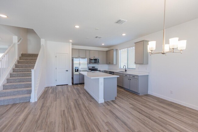 Building Photo - 16976 W Diana Ave