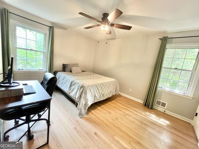 Building Photo - 3154 Barkside Ct