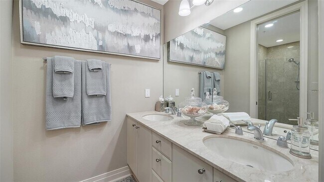 Building Photo - 235 Cocoanut Ave