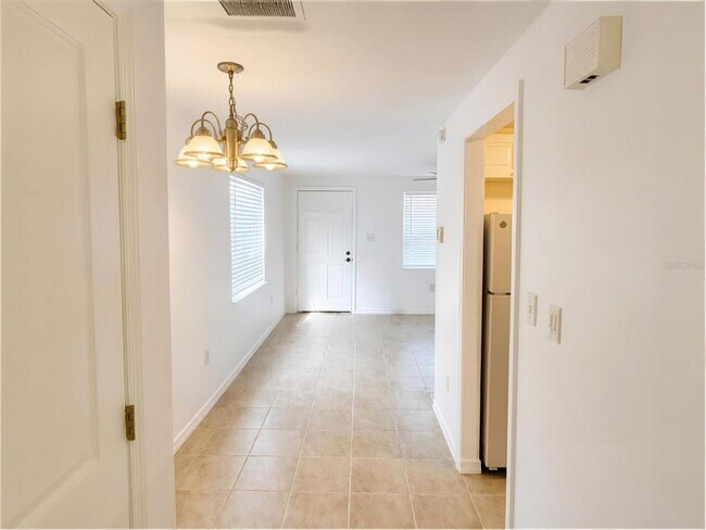 Building Photo - 4934 Getner St