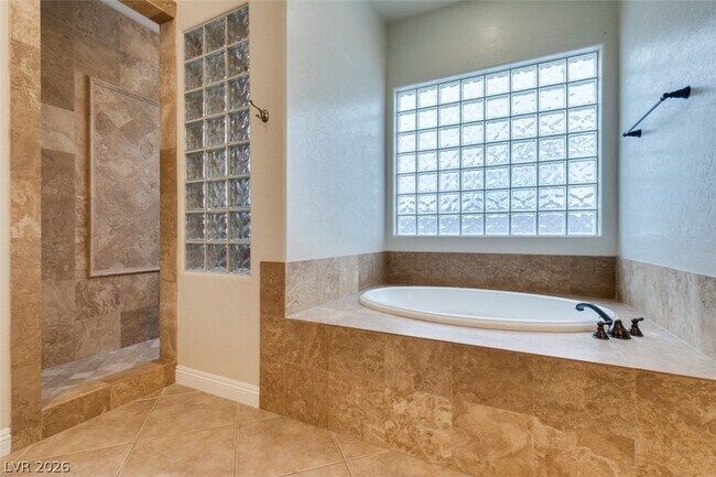Building Photo - 7228 Night Heron Way