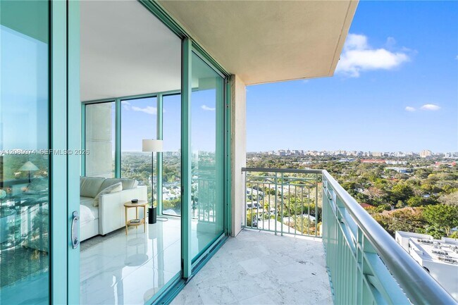 Building Photo - 3350 SW 27th Ave