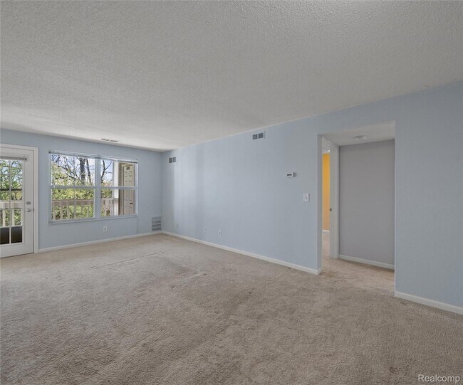 Building Photo - 101 Fieldcrest St