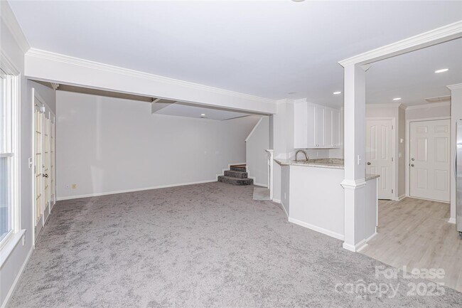 Building Photo - 4709 Morning Dew Ct