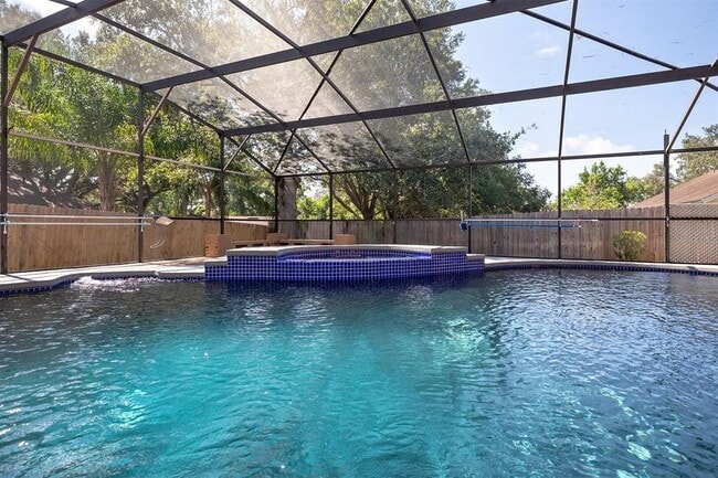 Building Photo - 5957 Groveline Dr