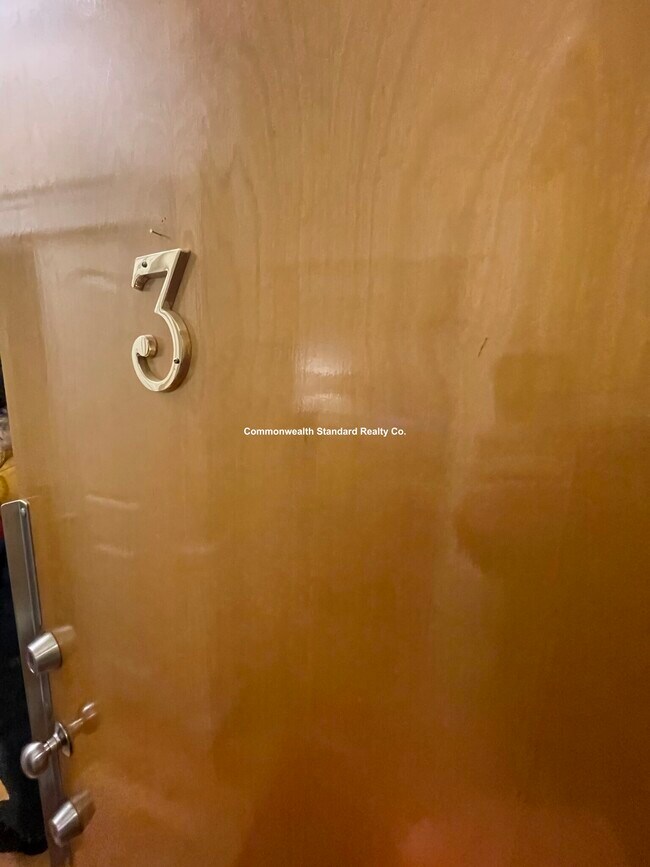 Building Photo - 76 Quint Ave