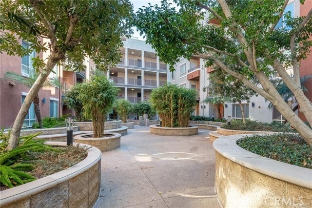 Building Photo - 100 S Alameda St