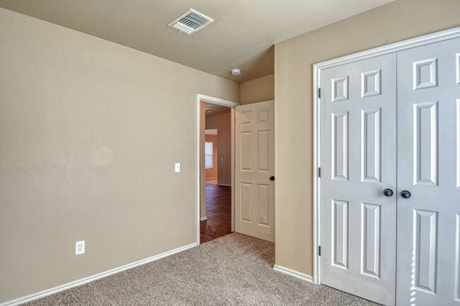 Building Photo - Beautiful Home in Central Norman!