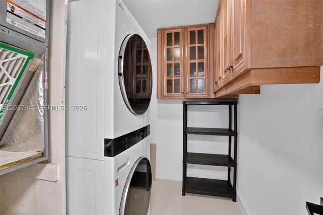 Building Photo - 13707 SW 91st Ct