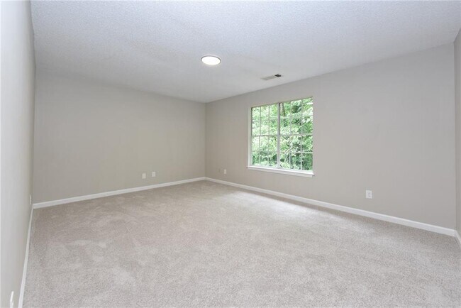 Building Photo - 1575 Watercrest Cir