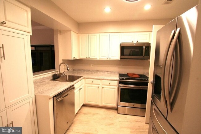 Building Photo - 3924 Chesterwood Dr