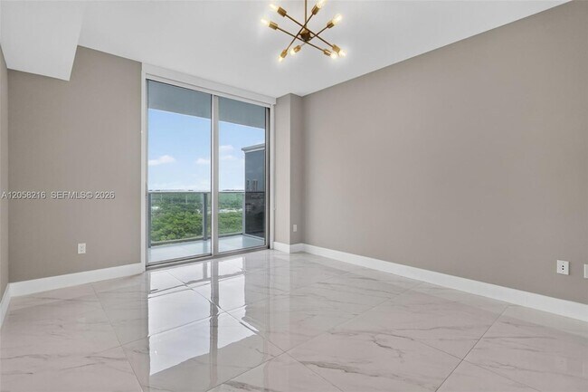 Building Photo - 16385 Biscayne Blvd