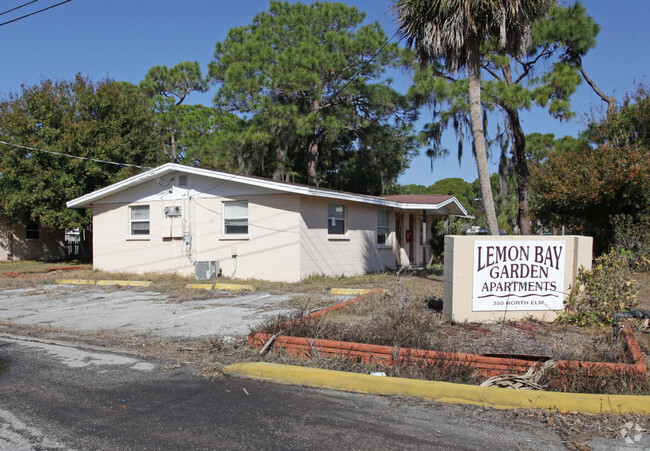 Lemon Bay Apartments