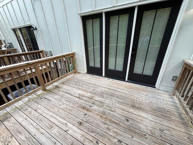 Building Photo - 5710 Parker Pnes Ct