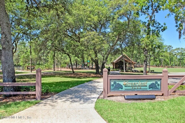 Building Photo - 222 Bonita Vista Dr