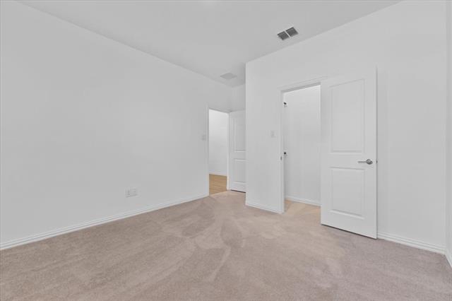 Building Photo - 812 Morwenna Rd