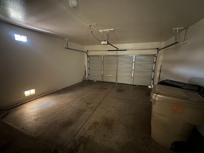 Building Photo - Estrella Mountain Ranch Overlook 3br
