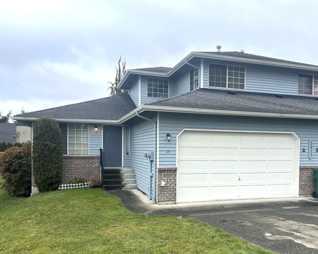 Primary Photo - South Marysville Duplex - Rent Ready