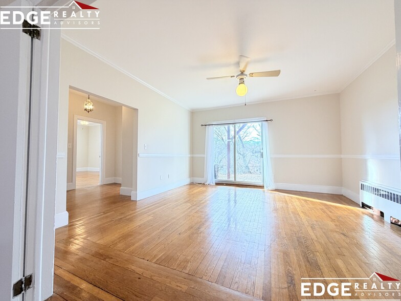 Building Photo - 3 Allen Rd