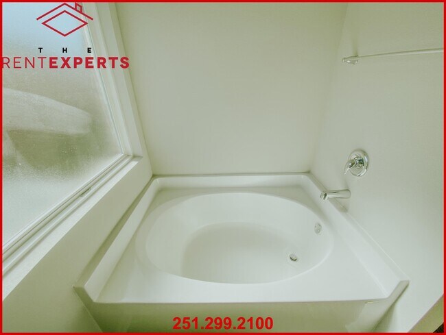 Building Photo - 8024 Irwin Loop