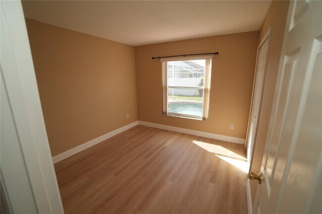 Building Photo - 205 Indian Point Cir