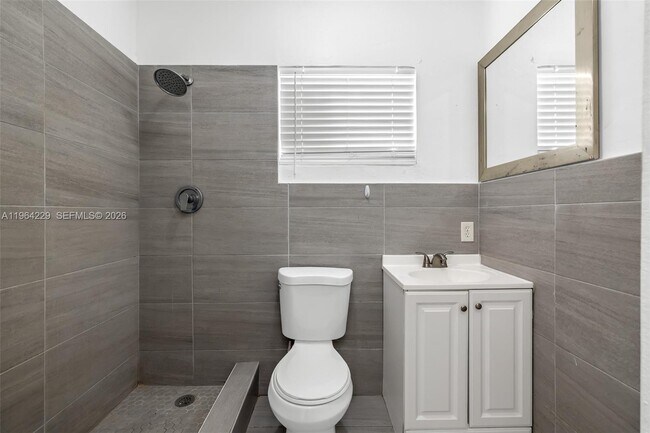 Building Photo - 1176 NW 48th St