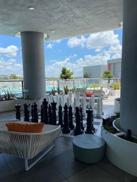 Building Photo - 2000 Metropica Wy