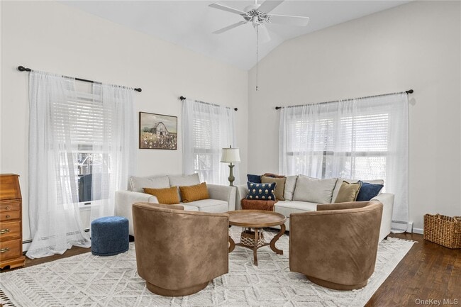 Building Photo - 52 Summit Dr