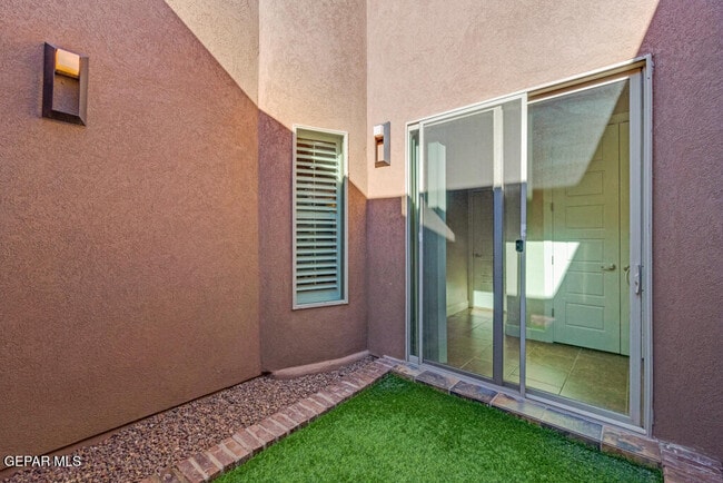 Building Photo - 3151 Mocha Freeze