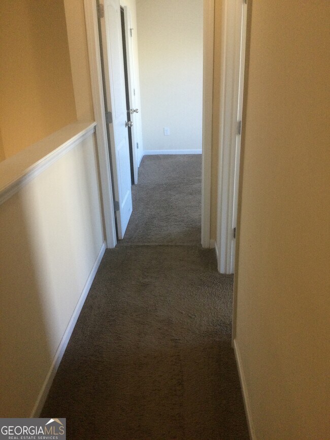 Building Photo - 338 Lauren Dr