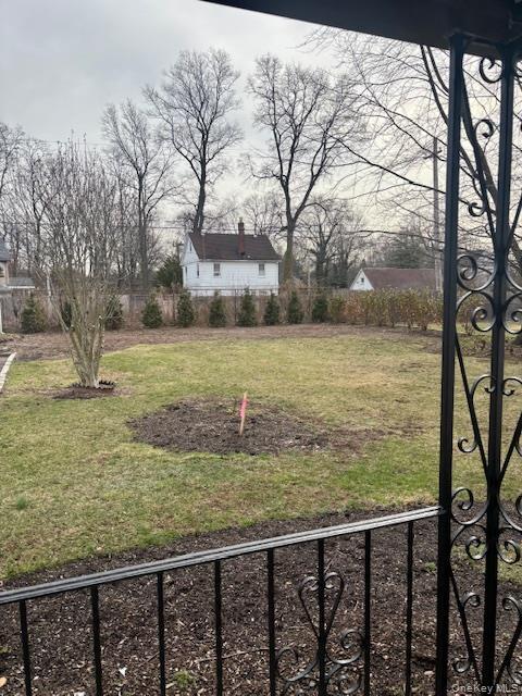 Building Photo - 1026 Glen Cove Ave