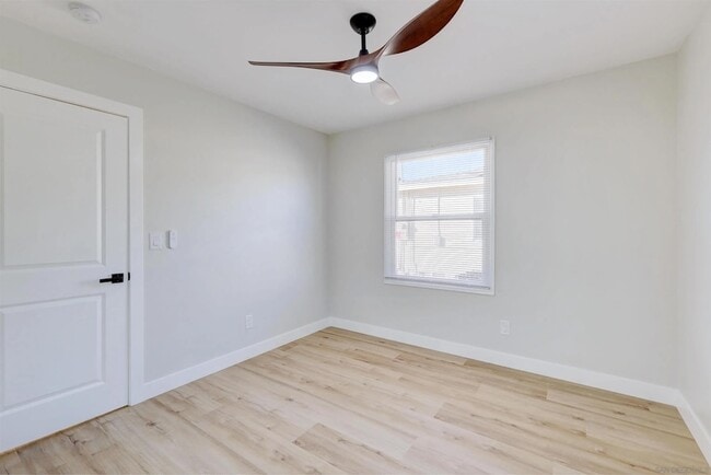 Building Photo - 503 Prescott Ave