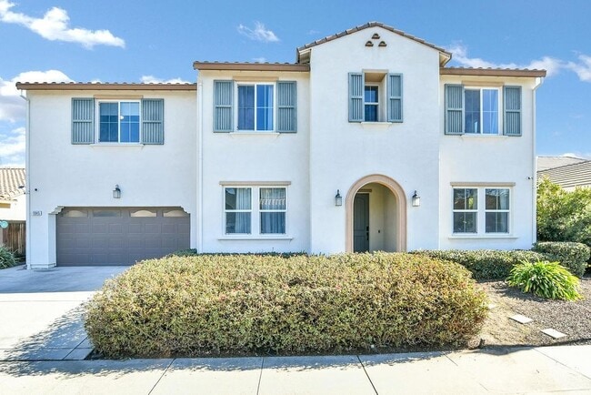 Building Photo - 1045 Martinez Dr