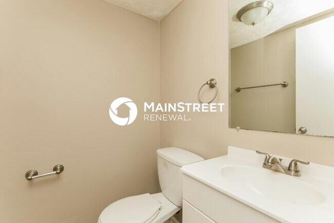 Building Photo - 3 Bedroom Pet-Friendly Home in Lithonia, GA with Main Street Renewal