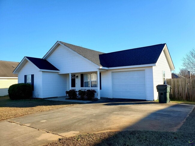 Building Photo - 113 Kentshire Ln
