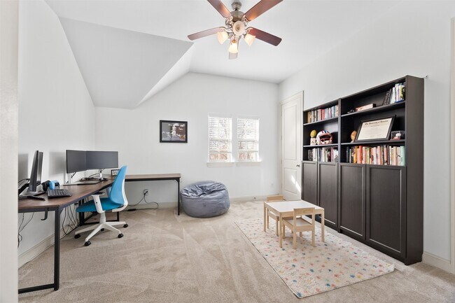 Building Photo - 8758 Kempwood Dr