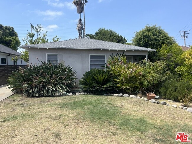 Building Photo - 4225 Campbell Dr