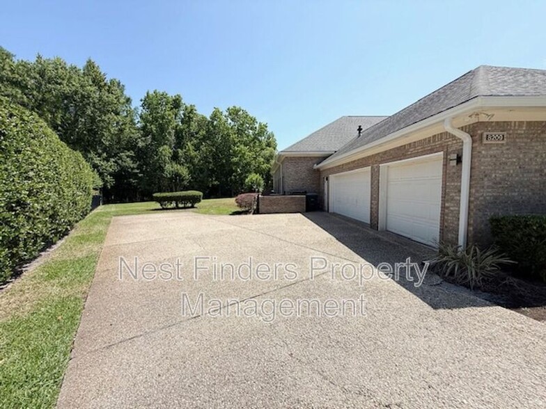 Building Photo - 8209 Condover Ct