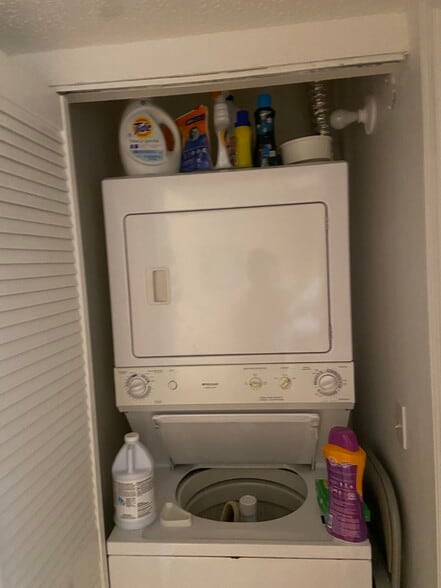 Building Photo - 700 Golden Beach Blvd