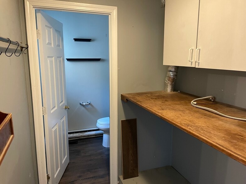 Laundry room - B3 Al Pace Dr