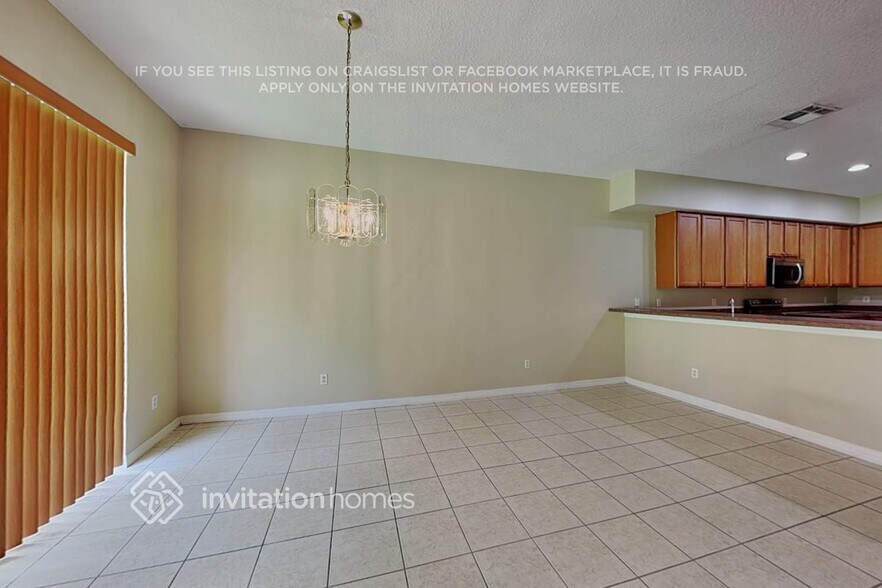Building Photo - 6329 Rolden Ct