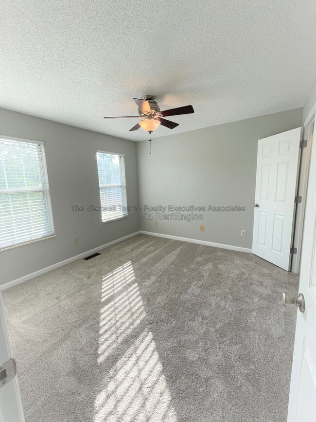 Building Photo - 6501 Ridge Run Dr
