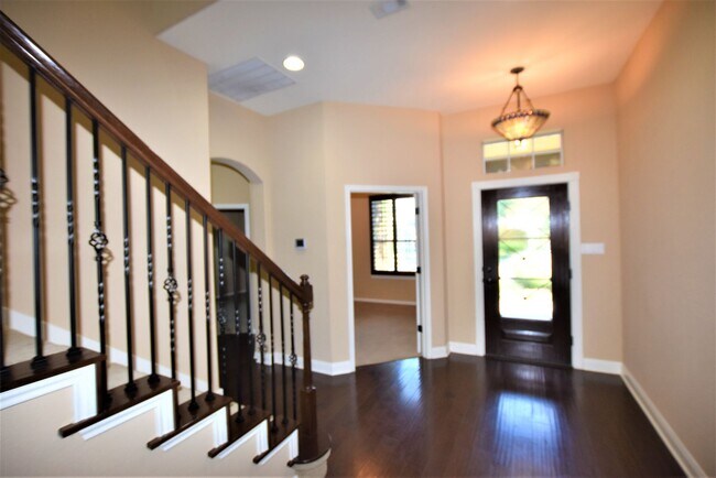 Building Photo - Highly Sought After Rancho Sienna - Former Model Home