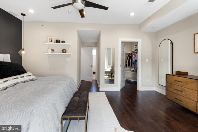 Building Photo - 2707 W Stiles St