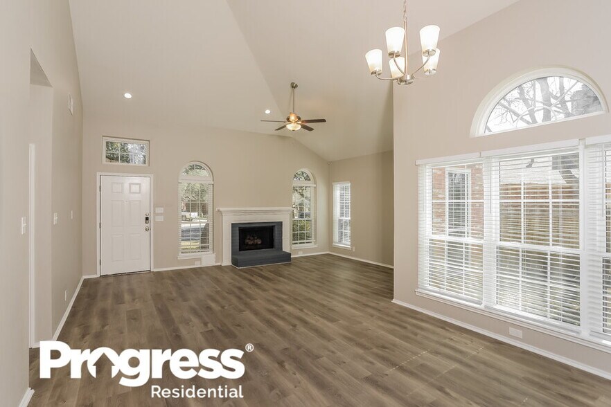 Building Photo - 11659 Foxford