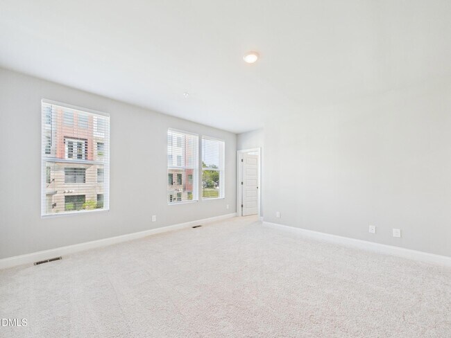 Building Photo - 1251 Shaw View Aly