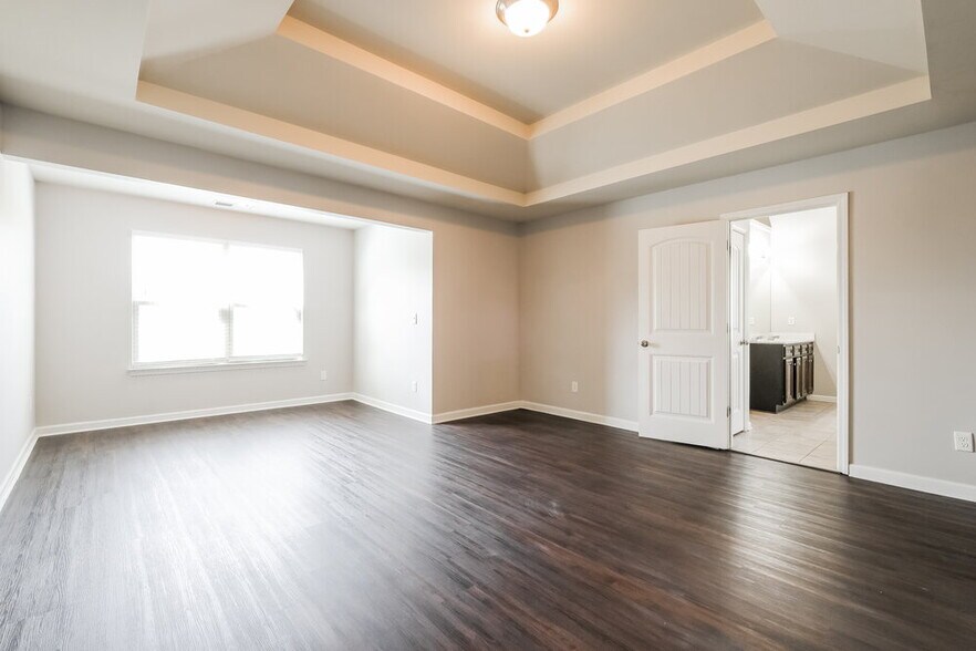 Building Photo - 4745 Carnegie Ct